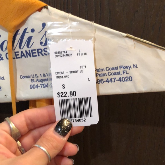 Forever 21 mustard high neck short dress - Picture 3 of 7